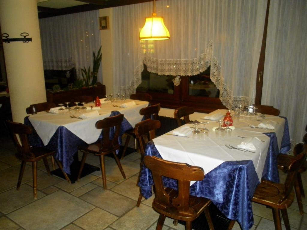 Affittacamere Lago Rotondo Mezzana  Buitenkant foto