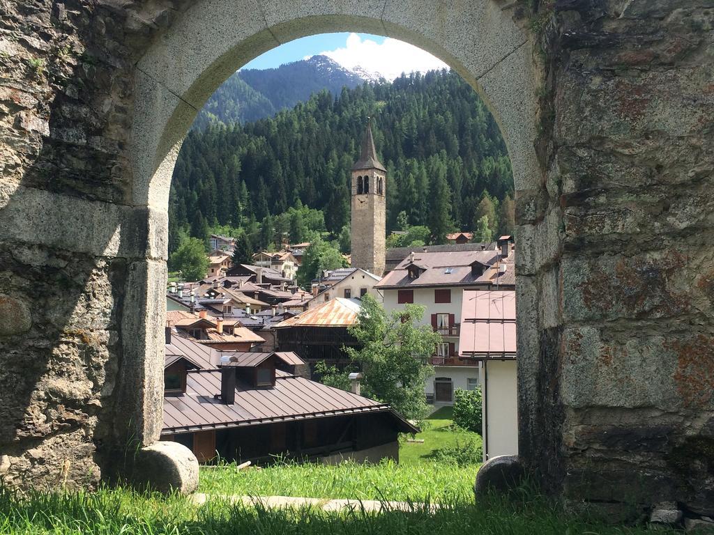 Affittacamere Lago Rotondo Mezzana  Buitenkant foto