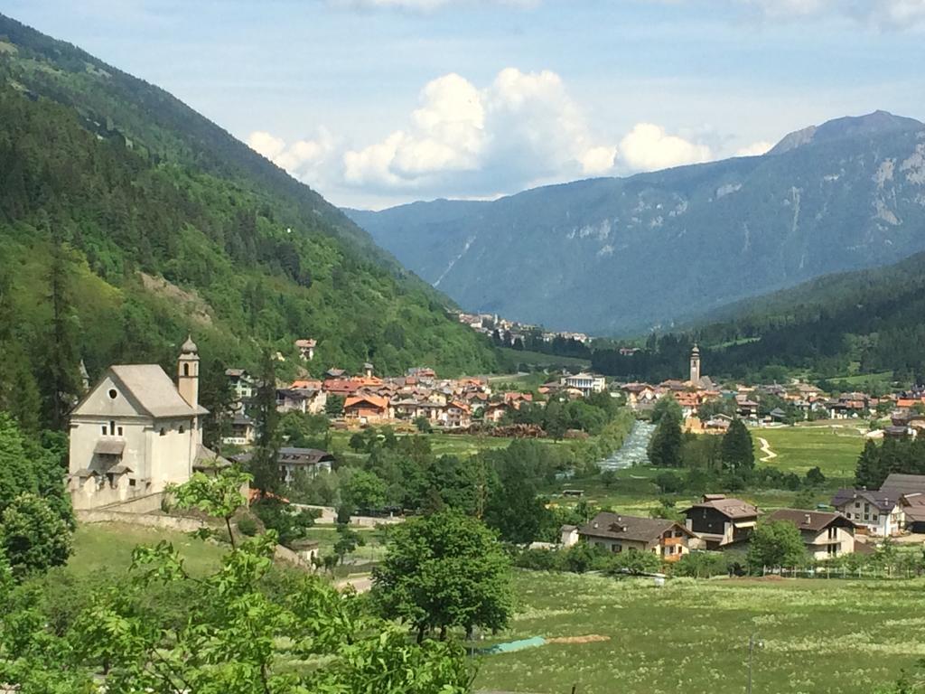 Affittacamere Lago Rotondo Mezzana  Buitenkant foto