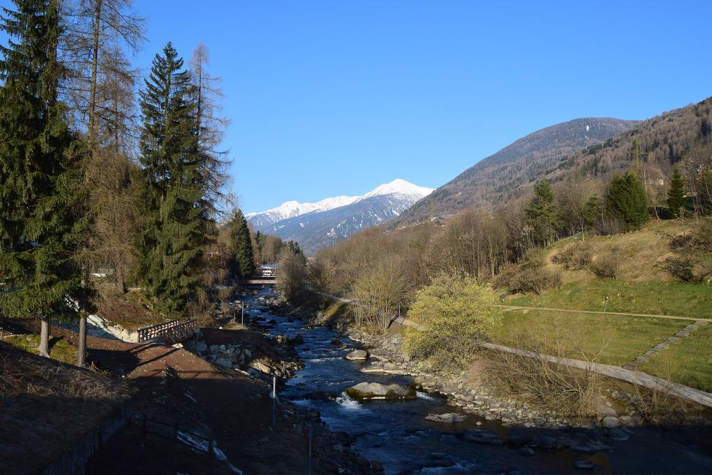 Affittacamere Lago Rotondo Mezzana  Buitenkant foto